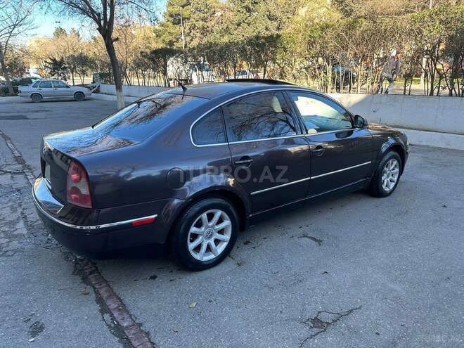 Volkswagen Passat 2003, 285,000 km - 1.8 l - Bakı