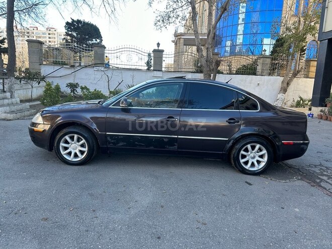 Volkswagen Passat 2003, 285,000 km - 1.8 l - Bakı