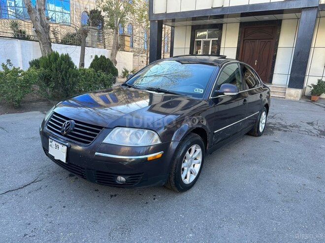 Volkswagen Passat 2003, 285,000 km - 1.8 l - Bakı