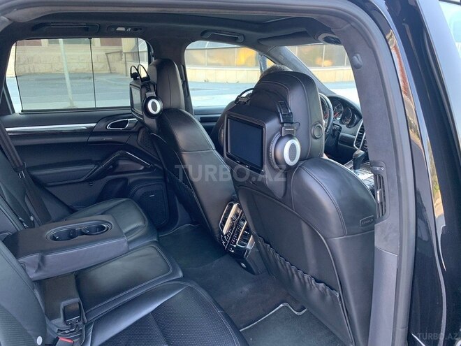 Porsche Cayenne Turbo 2012, 195,000 km - 4.8 л - Bakı