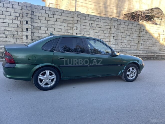 Opel Vectra 1995, 245,000 km - 2.0 л - Bakı