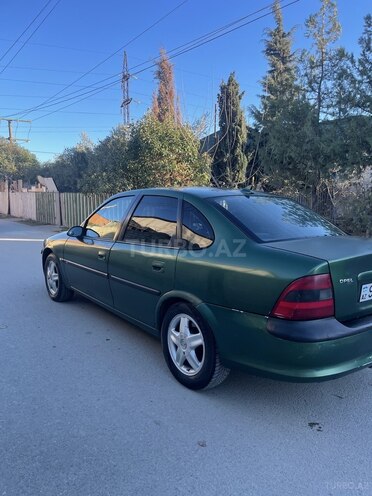 Opel Vectra 1995, 245,000 km - 2.0 л - Bakı