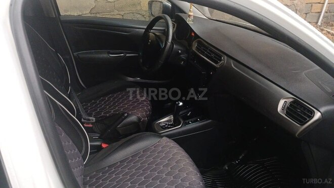 Citroen  2015, 98,900 km - 1.6 л - Bakı