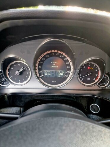 Mercedes E 350 2009, 183,000 km - 3.5 l - Bakı