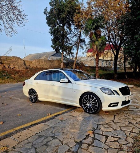 Mercedes E 350 2009, 183,000 km - 3.5 l - Bakı