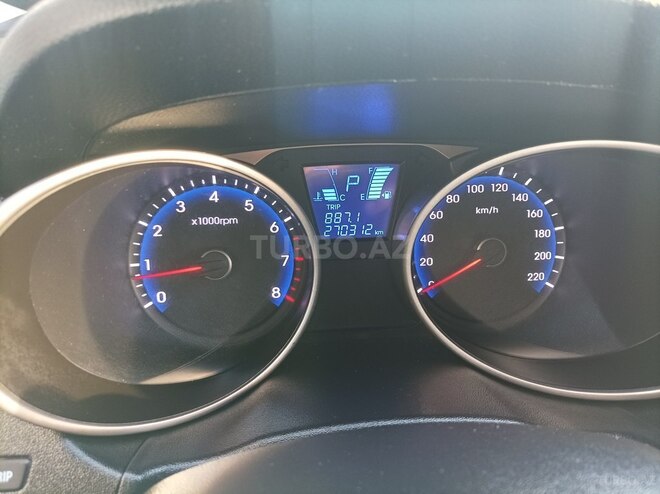 Hyundai ix35 2010, 270,000 km - 2.4 л - Bakı