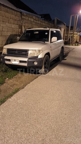 Mitsubishi Pajero io 1999, 320,000 km - 1.8 l - Bakı