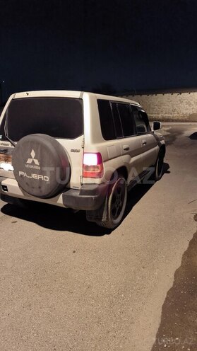 Mitsubishi Pajero io 1999, 320,000 km - 1.8 l - Bakı