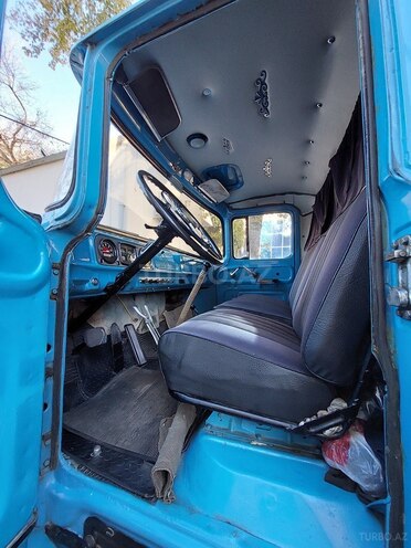 ZIL 130 1982, 108,940 km - 6.0 l - Mingəçevir