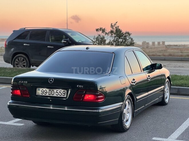 Mercedes E 270 2000, 192,000 km - 2.7 l - Bakı