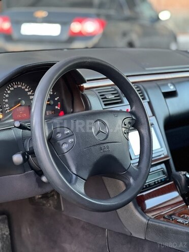Mercedes E 270 2000, 192,000 km - 2.7 l - Bakı