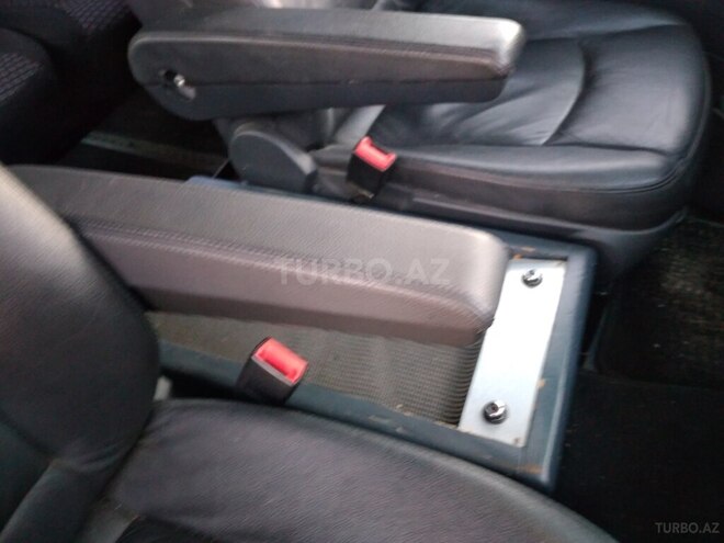 Mercedes Vito 111 2010, 360,000 km - 2.2 л - Bakı