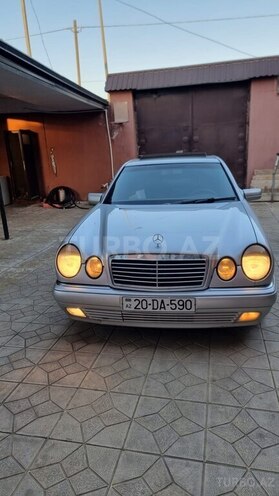 Mercedes E 200 1997, 399,440 km - 2.0 л - Gəncə