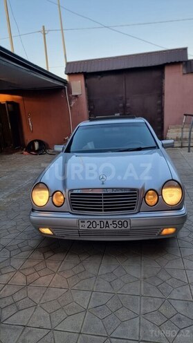Mercedes E 200 1997, 399,440 km - 2.0 л - Gəncə