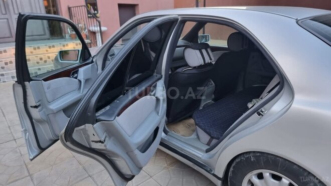 Mercedes E 200 1997, 399,440 km - 2.0 л - Gəncə