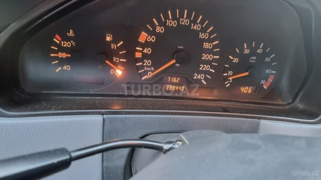 Mercedes E 200 1997, 399,440 km - 2.0 л - Gəncə