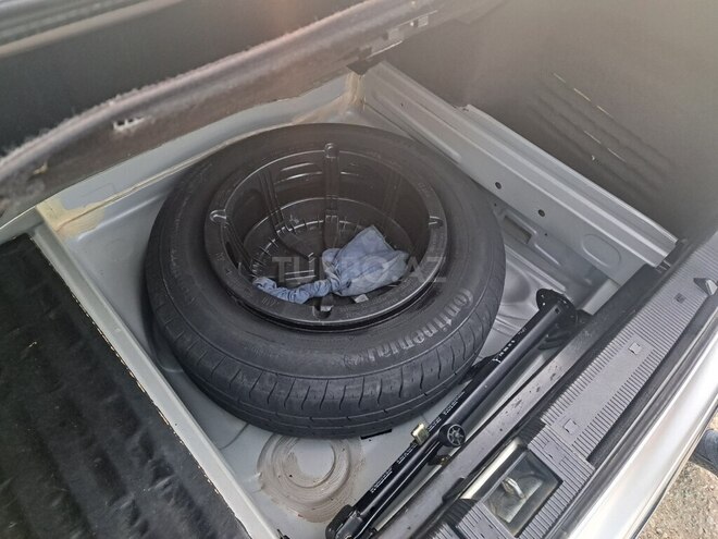 Mercedes E 240 2000, 187,000 km - 2.4 l - Gəncə