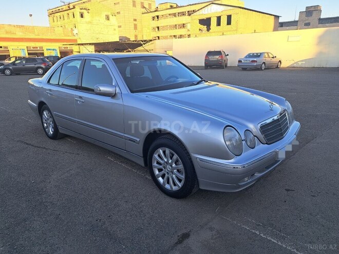 Mercedes E 240 2000, 187,000 km - 2.4 l - Gəncə