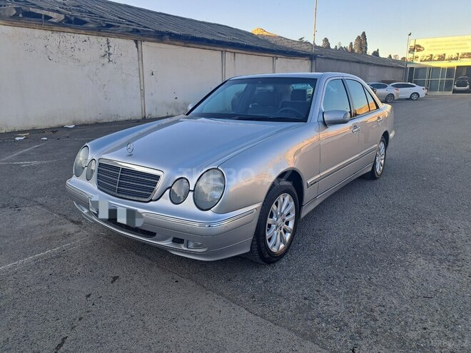 Mercedes E 240 2000, 187,000 km - 2.4 l - Gəncə