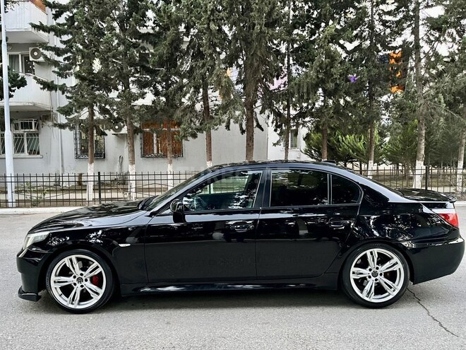 BMW 530 2005, 256,363 km - 3.0 л - Bakı