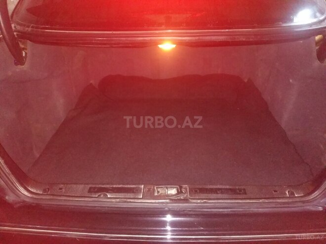 Mercedes E 220 2001, 375,000 km - 2.2 l - Astara