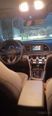 Hyundai Elantra 2019, 133,576 km - 2.0 l - Bakı