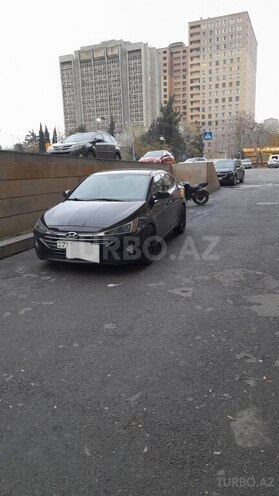 Hyundai Elantra 2019, 133,576 km - 2.0 l - Bakı
