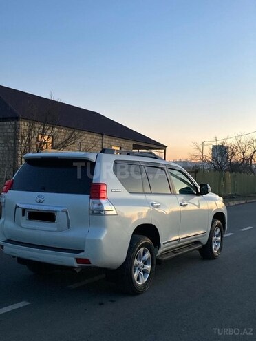Toyota Prado 2011, 87,368 km - 2.7 l - Bakı