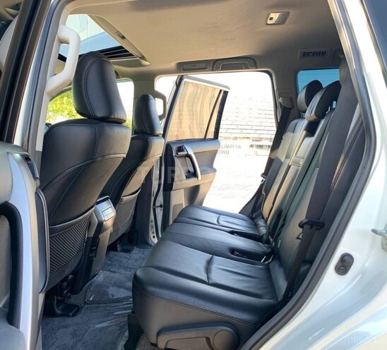 Toyota Prado 2011, 87,368 km - 2.7 l - Bakı