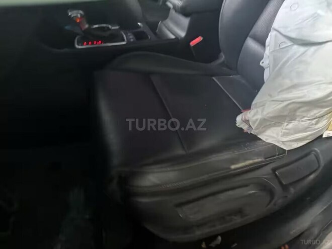 Kia Sportage 2015, 232,808 km - 2.0 л - Bakı