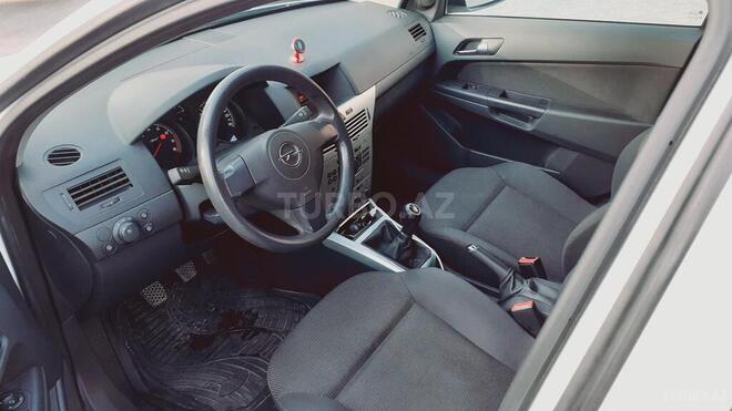 Opel Astra 2009, 170,000 km - 1.4 l - Xaçmaz