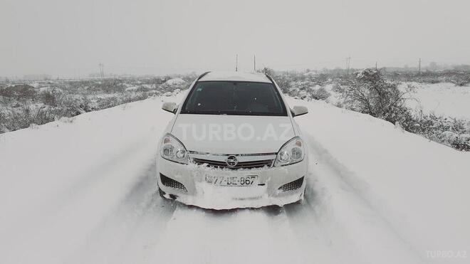 Opel Astra 2009, 170,000 km - 1.4 l - Xaçmaz