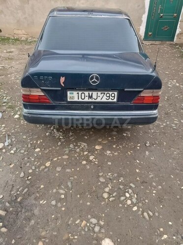 Mercedes E 230 1992, 252,000 km - 2.3 l - Xaçmaz