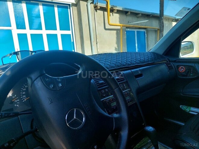 Mercedes C 280 1999, 400,000 km - 2.8 l - Naxçıvan