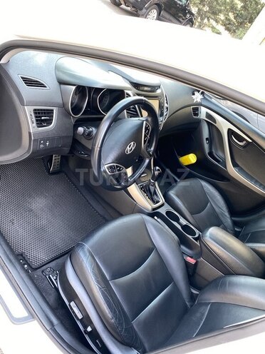 Hyundai Elantra 2014, 170,000 km - 1.8 л - Bakı