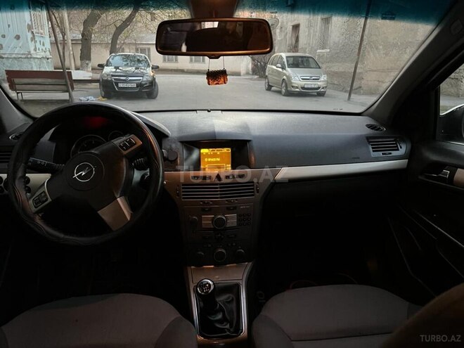 Opel Astra 2007, 388,000 km - 1.3 л - Bakı
