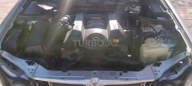 Mercedes E 240 1999, 300,000 km - 2.4 l - Bakı