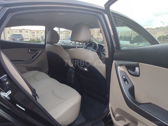 Hyundai Elantra 2014, 156,552 km - 1.8 l - Bakı