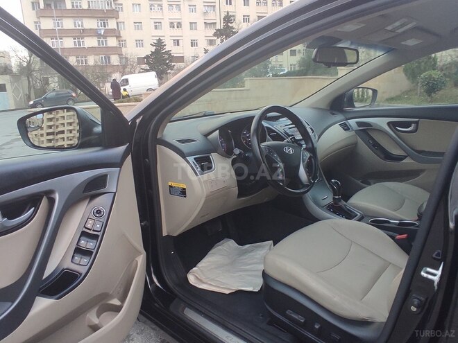 Hyundai Elantra 2014, 156,552 km - 1.8 l - Bakı