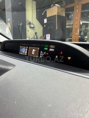 Toyota Prius 2016, 97,180 km - 1.8 l - Bakı