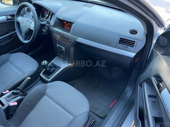 Opel Astra 2006, 252,000 km - 1.3 l - Gəncə