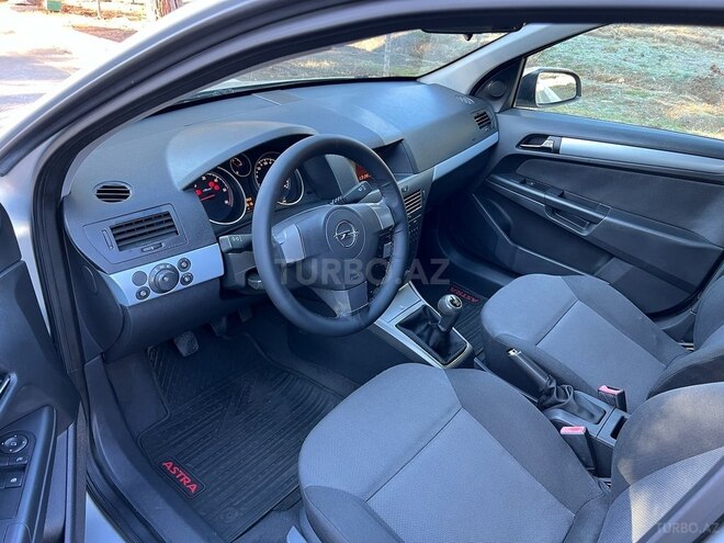 Opel Astra 2006, 252,000 km - 1.3 l - Gəncə