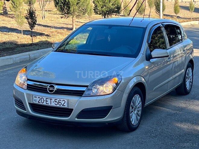 Opel Astra 2006, 252,000 km - 1.3 l - Gəncə