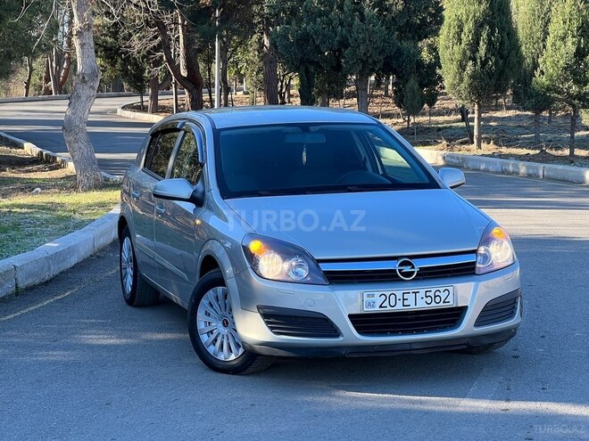 Opel Astra 2006, 252,000 km - 1.3 l - Gəncə