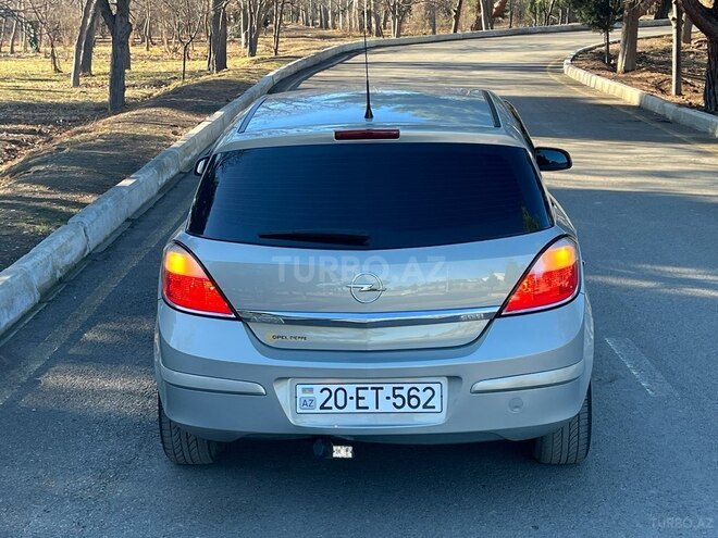 Opel Astra 2006, 252,000 km - 1.3 l - Gəncə