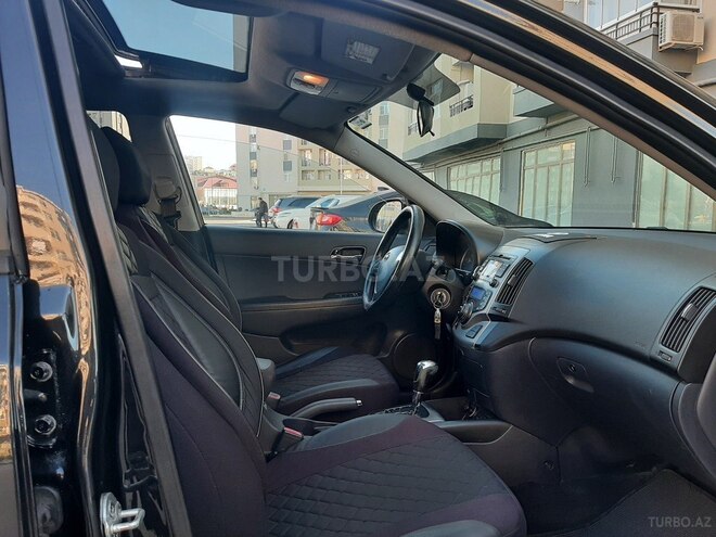Hyundai i30 2009, 242,000 km - 1.6 l - Bakı