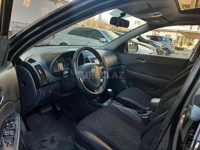 Hyundai i30 2009, 242,000 km - 1.6 l - Bakı