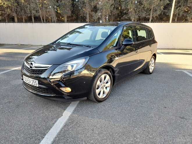 Opel Zafira 2015, 127,000 km - 1.4 l - Sumqayıt