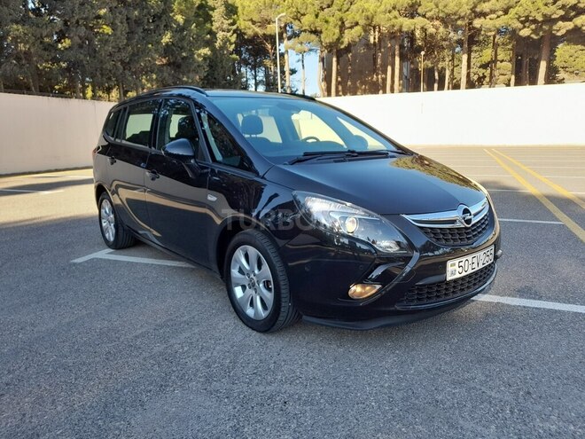 Opel Zafira 2015, 127,000 km - 1.4 l - Sumqayıt