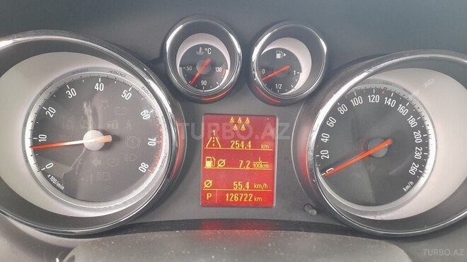 Opel Zafira 2015, 127,000 km - 1.4 l - Sumqayıt